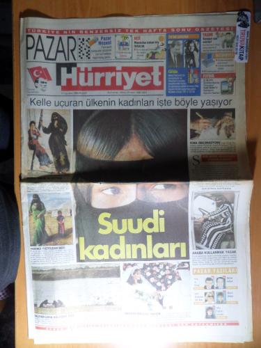 Hürriyet Gazetesi 27 Ağustos 1995 Pazar - Kelle Uçuran Ülkenin Kadınla