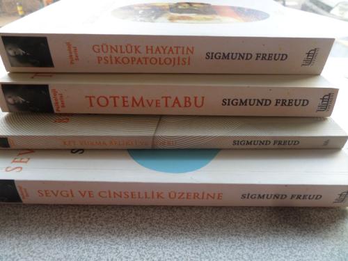 Sigmund Freud Kitapları / 4 Adet Sigmund Freud